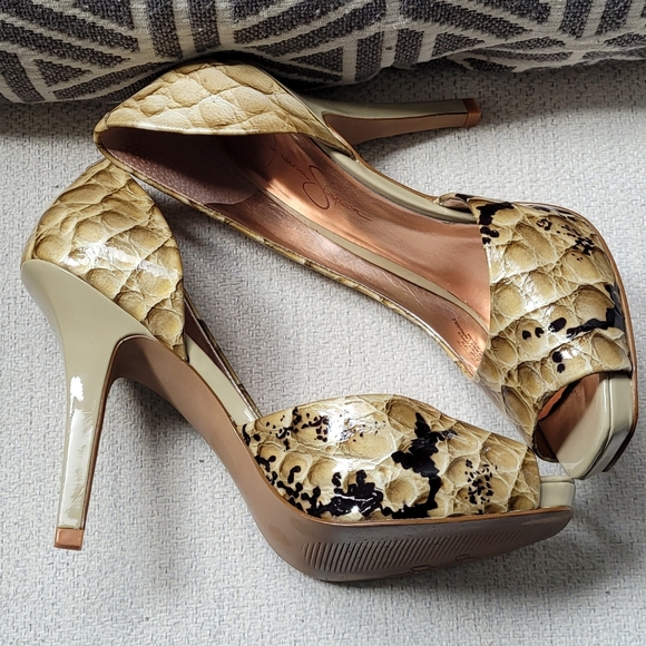 Jessica Simpson high heels - Picture 4 of 6